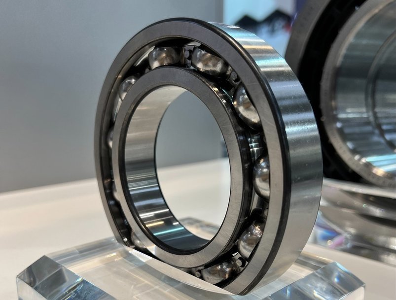 Bearings from NKE Austria for railway traction motors and gearboxes